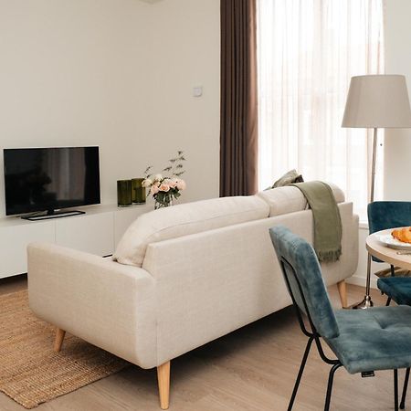 Urban Suites Eindhoven Bagian luar foto