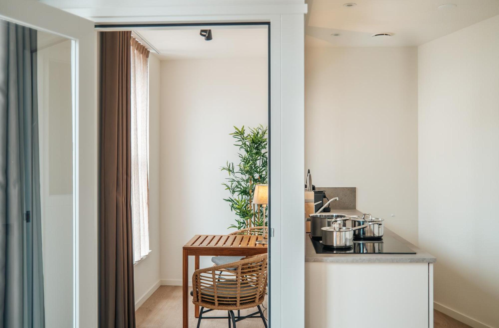 Urban Suites Eindhoven Bagian luar foto